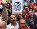 Турция: красные гвоздики для МВФ