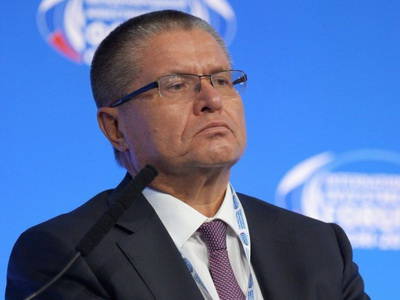 Улюкаев: новых санкций не будет, старые не отменят