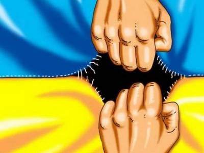 Украина кривых зеркал: Киев грозит России зеркальными мерами