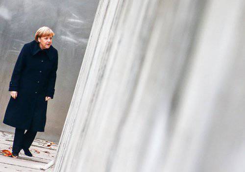 После смены тактики с Путиным Меркель зашла в дипломатический тупик