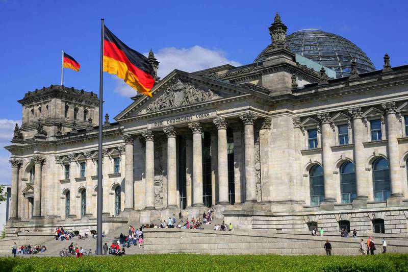 Из-за антироссийских санкций в Германии могут быть уволены 100 тысяч человек