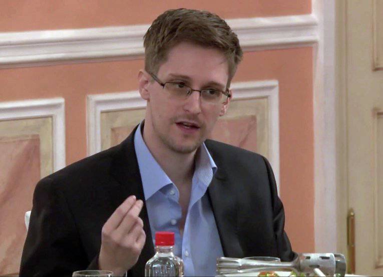 Сноуден считает, что в России действует сильное правозащитное движение