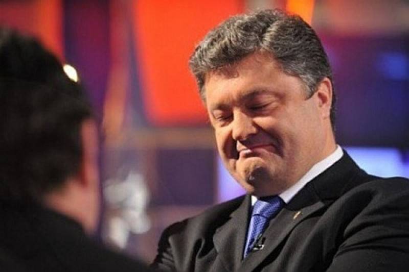 Пьяного Порошенко, рвавшегося к Путину, сняли с рейса Киев-Москва