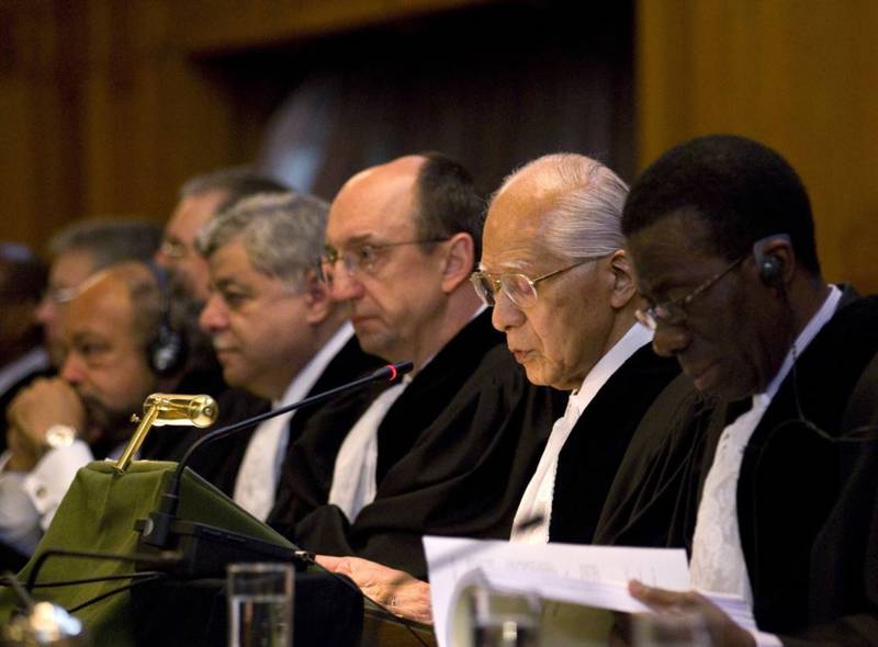 Гордость и предубеждение Гаагского суда