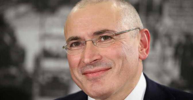 Михаил Ходорковский пытается обойти законы РФ