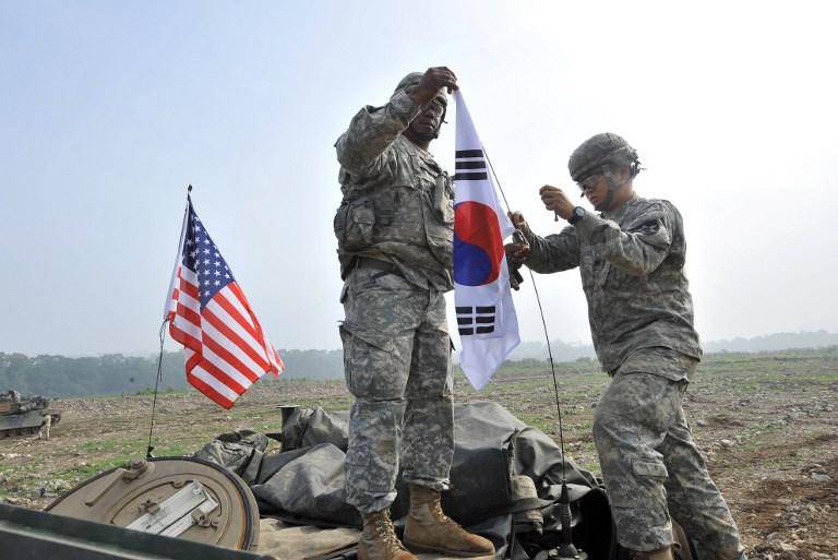 Армия США подчиняет Корею