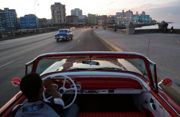 «Ни Макдональдса, ни свободы» — кубинские навальные устали ждать