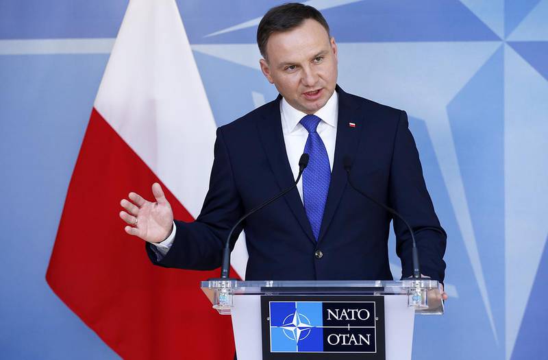 Польша хочет равных прав в ЕС и большую безопасность от НАТО