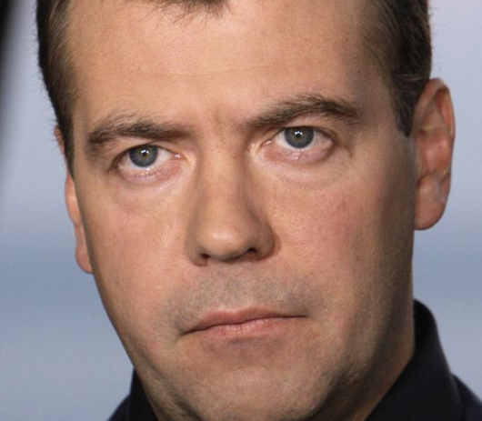 Медведев: холодная война началась