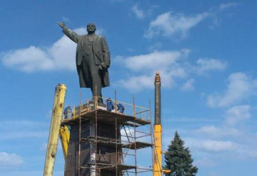 Новые герои, или Завета Ленина о создании Украины больше нет
