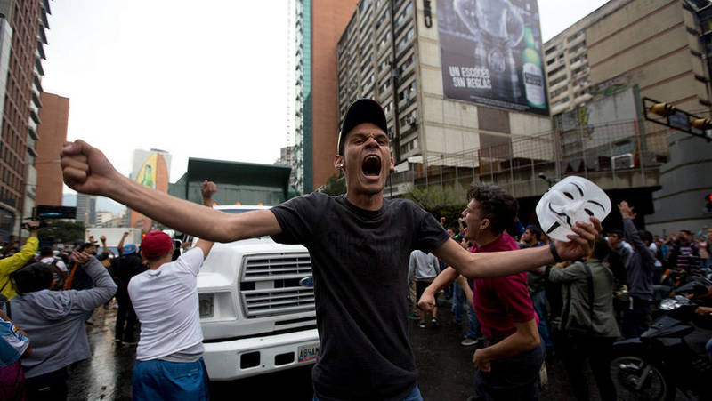 Нефть и санкции против Мадуро