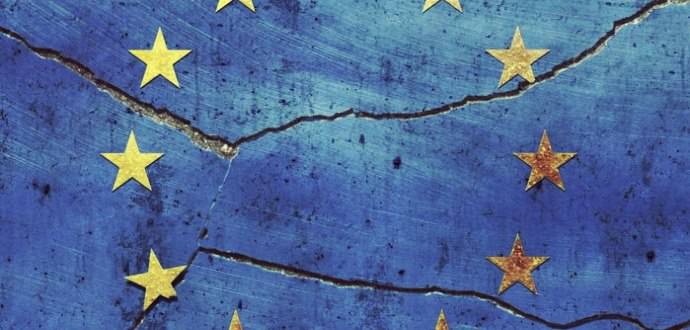 Stratfor: ЕС уничтожит себя изнутри, оставив лишь призрачную форму союза