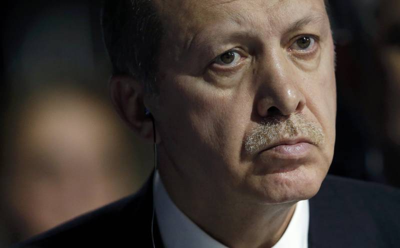 Эрдоган не понимает шуток: президент подал в суд на Матиаса Депфнера