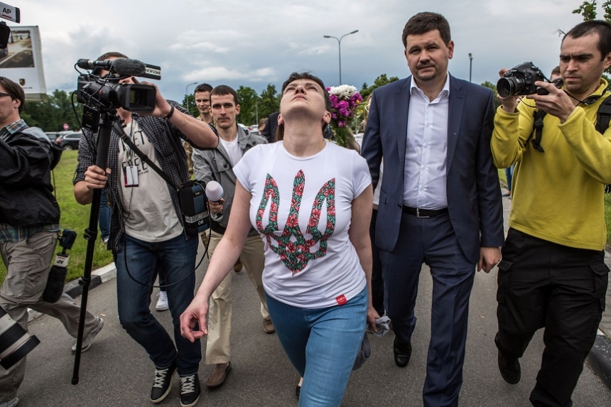 Савченко расколола Киев истериками и шантажом