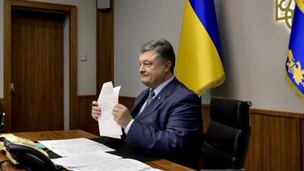 Порошенко открыл дальнейшую судьбу безвиза для Украины