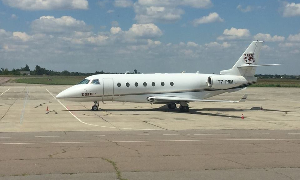 Американский миллиардер привез Тимошенко в Херсон на частном самолете