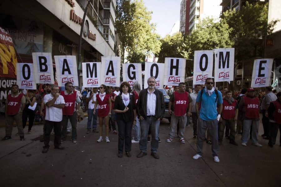 «Obama, go home!» — митинг в Испании против политики США