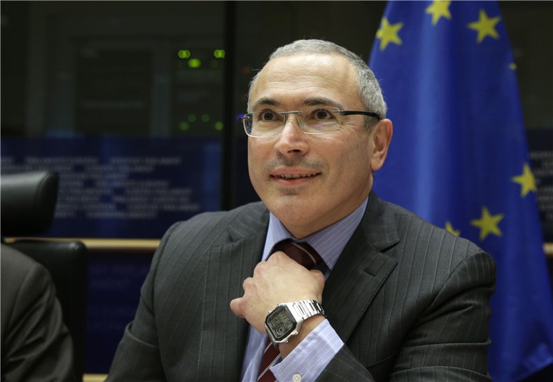 Будни по-русофобски: Ходорковский написал письмо «английской королеве»