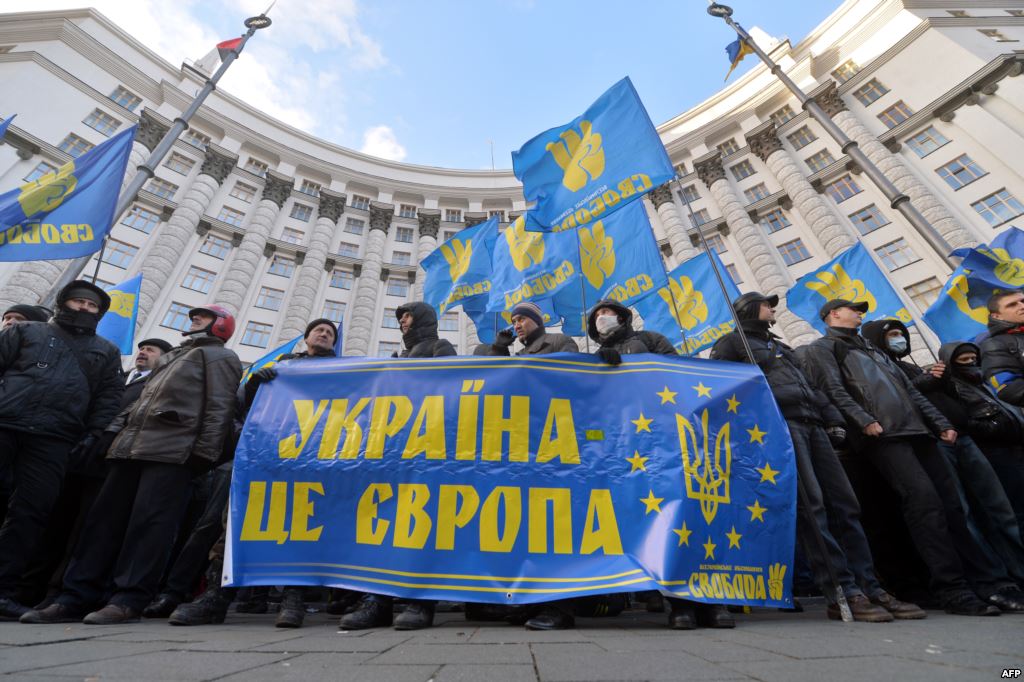 Костьми за ЕС! Украина - оплот безопасности Евросоюза