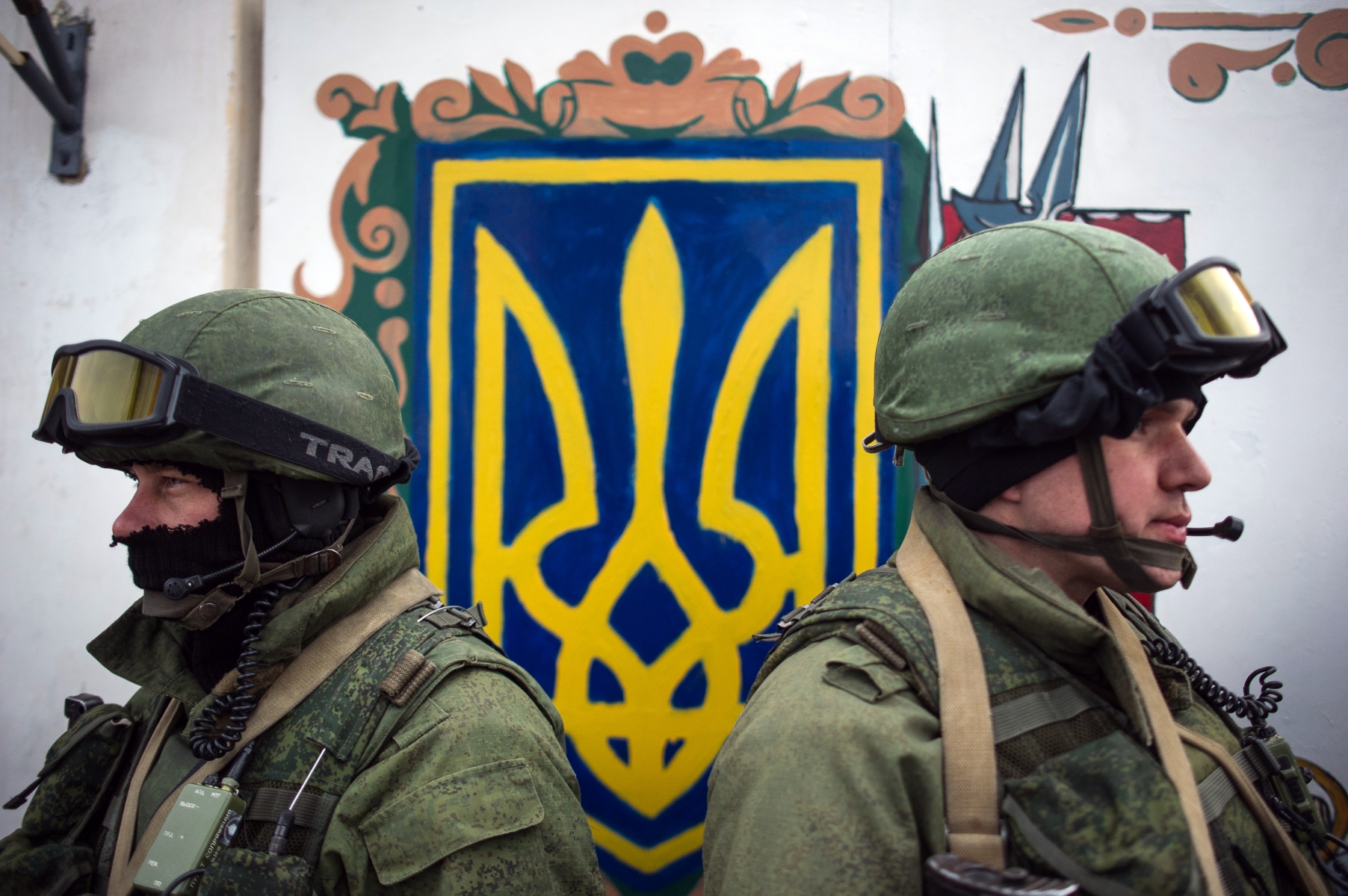 Украина хочет объявить войну и проиграть ее?