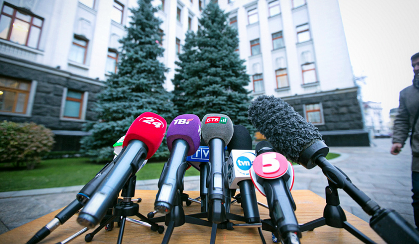 Украинские СМИ подхватили истерию киевских политиков