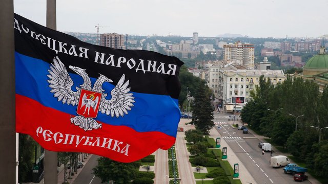 Франция потребовала от Киева особого статуса для Донбасса