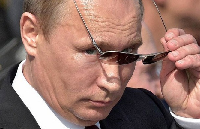 Гроссмейстер Путин: объявление о независимости России