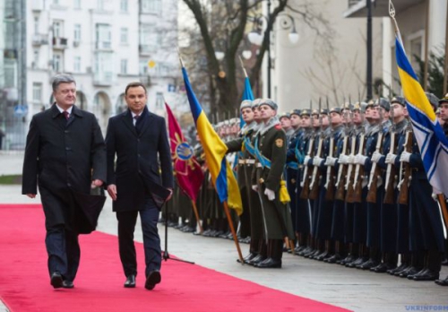 Варшава и Киев играют в дружбу