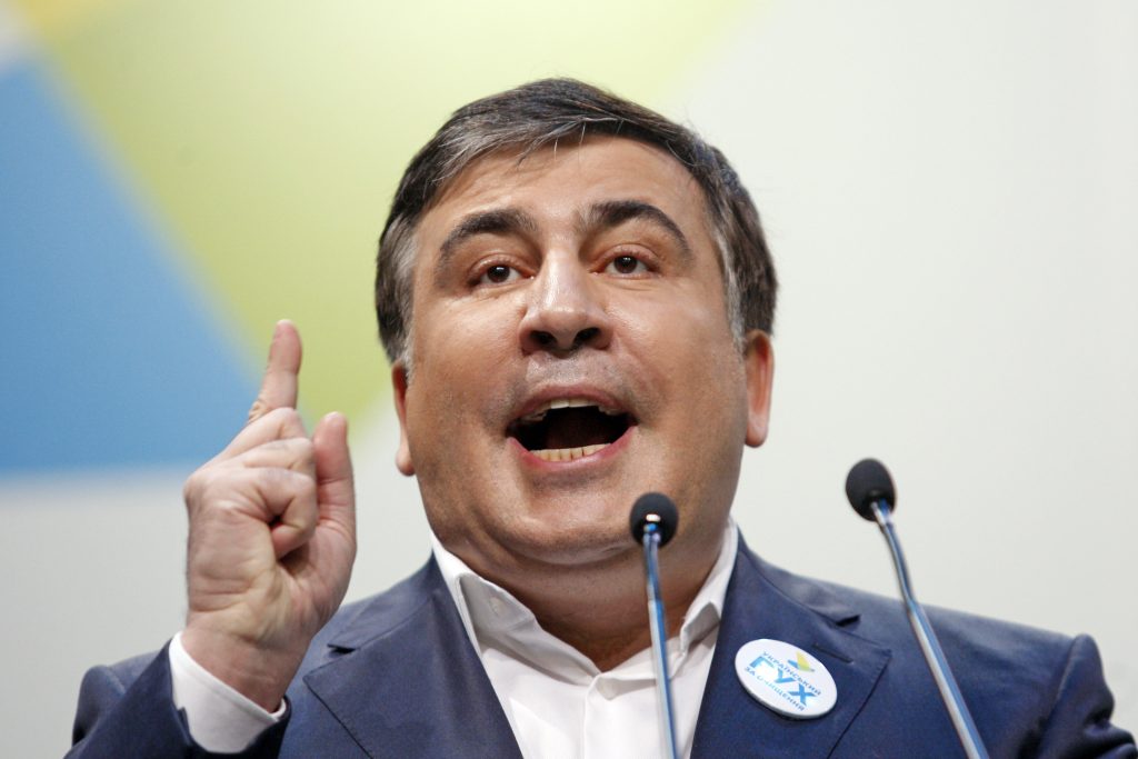 «Главная барыга Украины» — Саакашвили унизил Порошенко в прямом эфире
