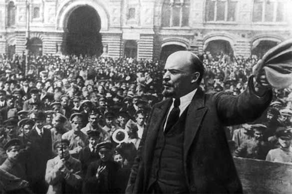 «Октябрь 1917 года научил Европу демократии»