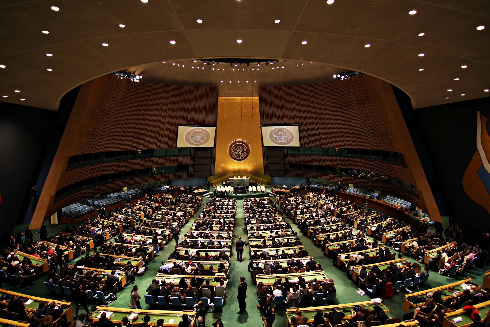Тель-Авив разуверился в ООН