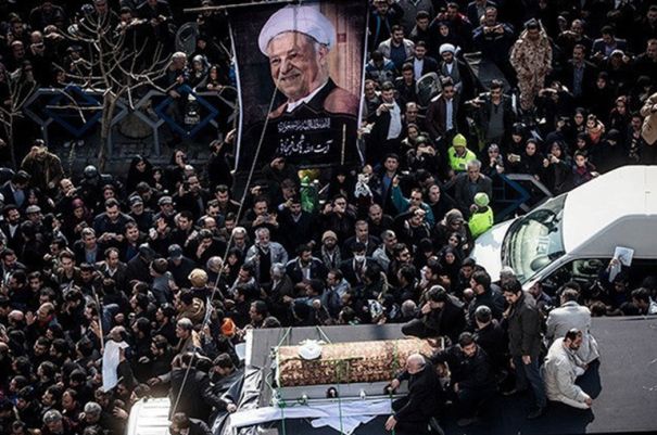 Буйство толпы: иранские диссиденты на похоронах Хашеми Рафсанджани