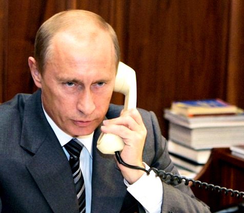 Путин срочно позвонил Трампу и сообщил важную информацию о его будущем