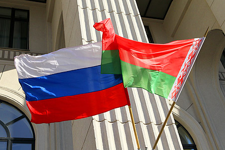 Вот что нефть животворящая делает: Минск сигналит Москве