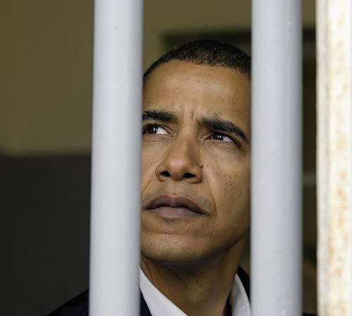 Обаму — «на нары!»: американцы требуют наказать экс-президента США