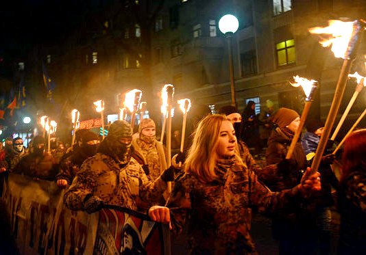 В Киеве отметили факельным шествием «уничтожение москалей»