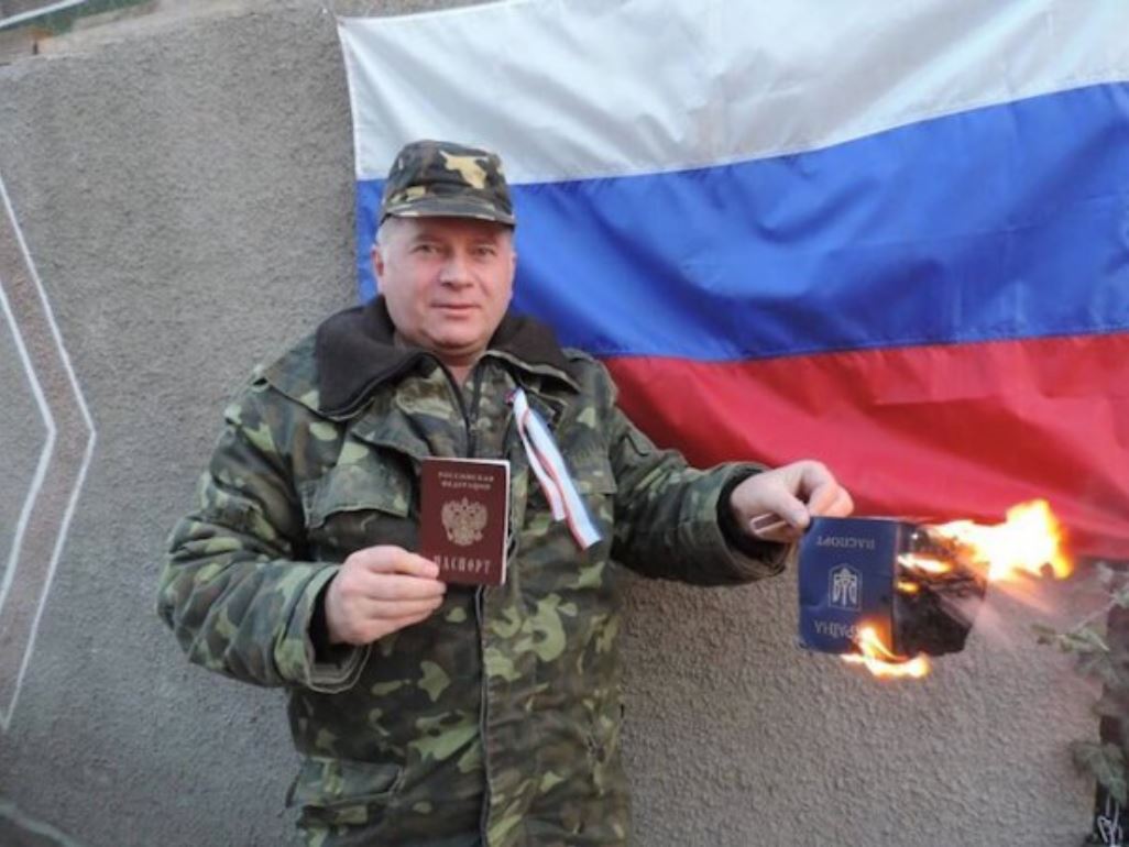 Почему паспорта РФ беженцам с Донбасса надо выдавать не медля
