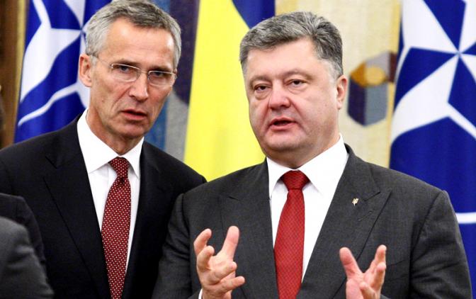 Киев стучится в НАТО референдумом