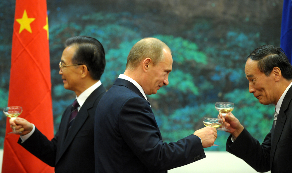Китай поглотит Россию: курс Путина грозит скорой потерей территорий