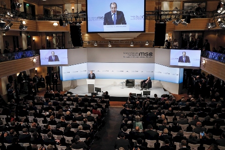 Мюнхенская конференция: десятилетие спустя