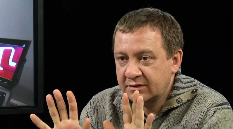 Сбежавший из РФ журналист Муждабаев отреагировал на выпад пьяного Порошенко