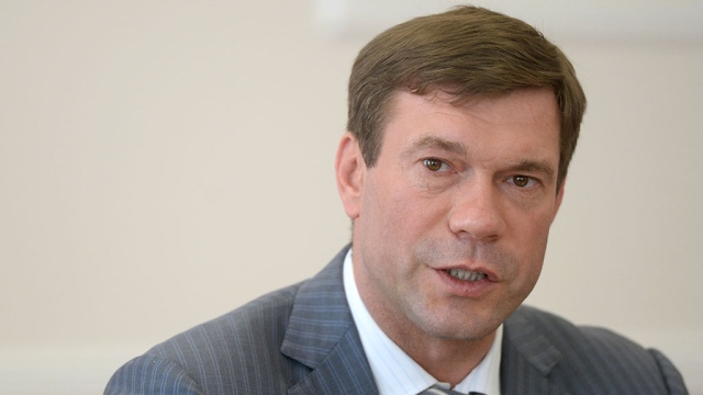 Царев прокомментировал сообщение о подготовке бегства Порошенко