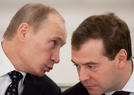 Уволит ли Путин Медведева?