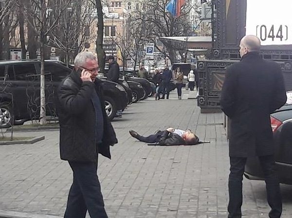 Очевидцы засняли первые секунды после убийства экс-депутата Вороненкова