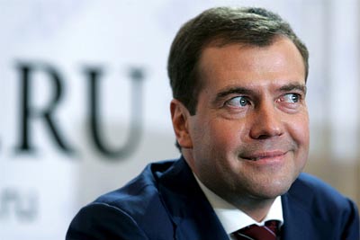 #ДимонОтветил: Медведев признался, что делал пока Навальный протестовал