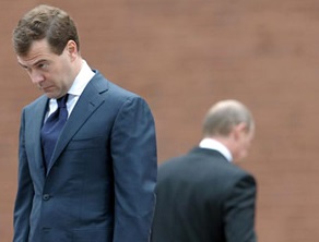 Медведев как зияющая брешь в Путинской крепости