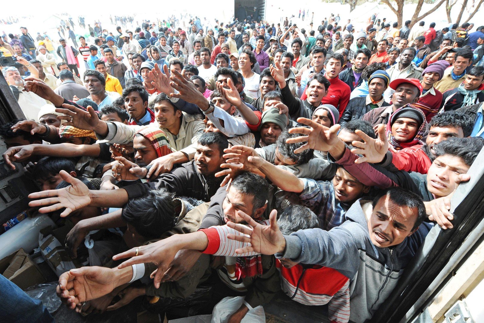 Смерть мигранта - не билет в Европу: ЕС стал жесток к беженцам