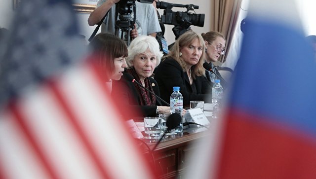 Шэрон Теннисон спрогнозировала смягчение санкций против Крыма