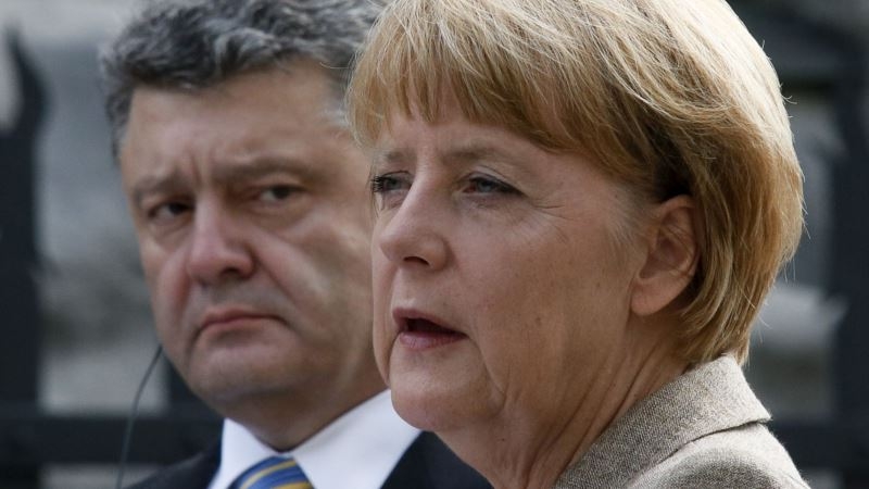 Непростой разговор: СМИ узнали, о чем будут говорить Порошенко и Меркель