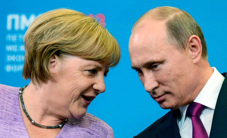 Путин и Меркель: Два пива и карту Украины?